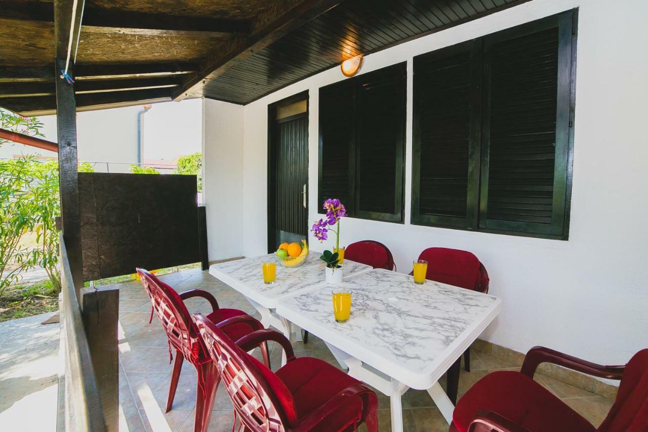 Serenity By The Sea #1 - Private Terrace Vrsi Esterno foto